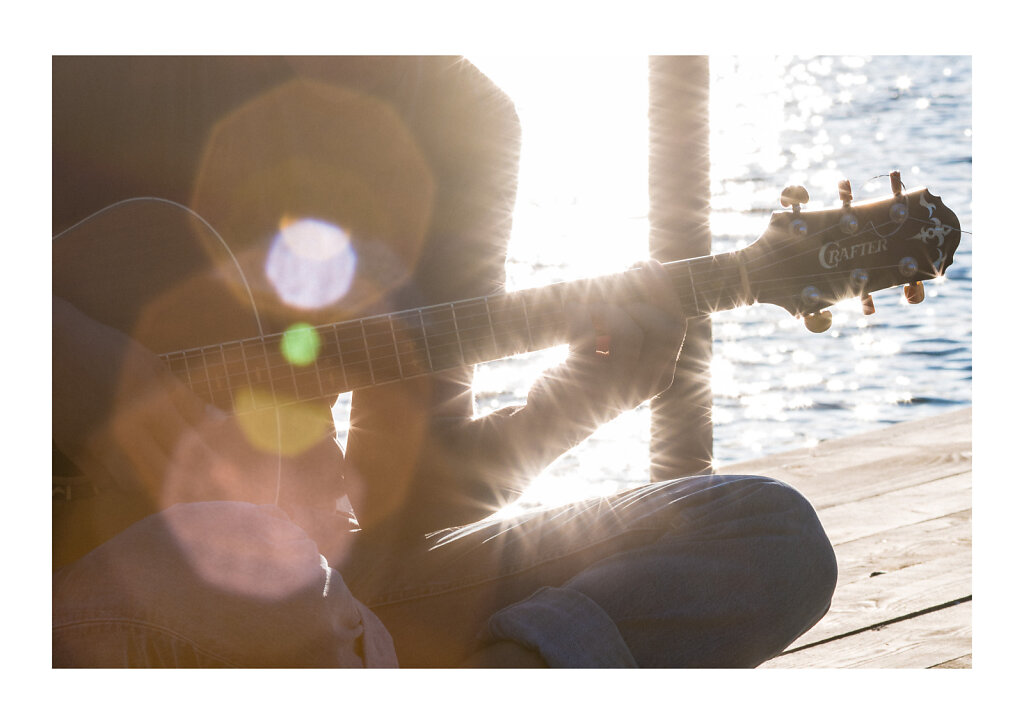 113 The Guitar Player